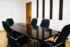 Photo "What is the role of the CFO in a board meeting?"